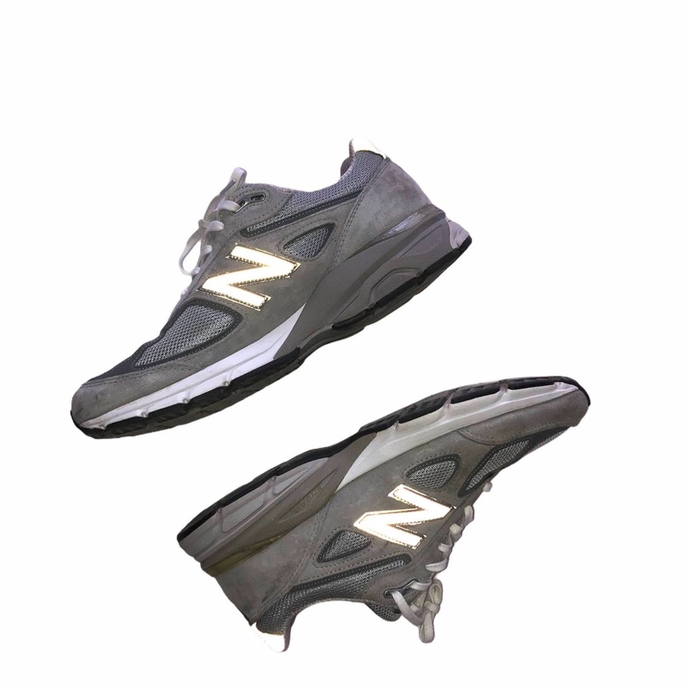 New Balance 990 V4 - Picture 6 of 7